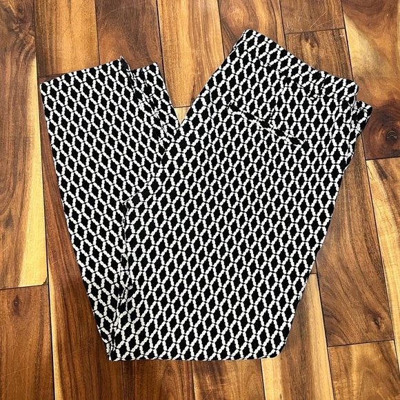 H&M Geometric Straight Skinny Leg Pants Size 10 - Picture 2 of 8